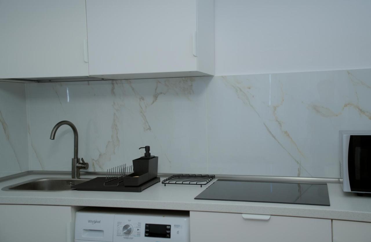 Volcanokite Apartments Famara Bagian luar foto